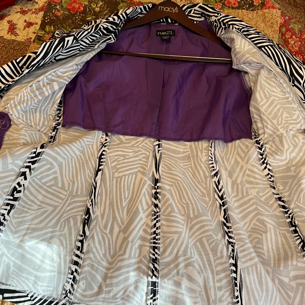 Rue 21 trench coat - Picture 7 of 7
